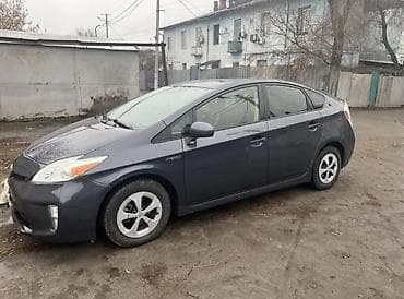 премия тойота: Toyota Prius: 2013 г., 1.8 л, Вариатор, Гибрид, Хэтчбэк — 1