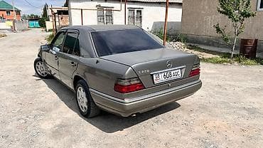 bye e5: Mercedes-Benz E-Class: 1994 г., 2.2 л, Автомат, Бензин, Седан — 4