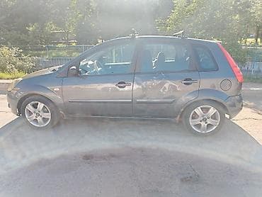 организация продает: Ford Fiesta: 2008 г., 1.4 л, Механика, Бензин, Хэтчбэк — 4