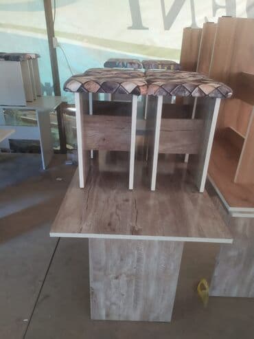 Кухонный стол и стул, Новый, Бесплатная доставка, цвет - Белый at lalafo.kg Кухонный стол и стул, Новый, Бесплатная доставка, цвет - Белый