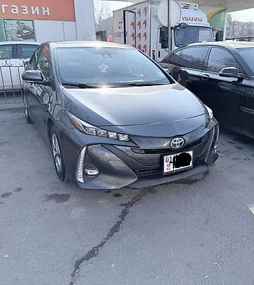 step rf3: Toyota Prius: 2017 г., Вариатор, Гибрид, Хэтчбэк — 3