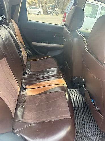 лонжерон: Toyota Ist: 2003 г., 1.3 л, Автомат, Бензин, Хэтчбэк — 6