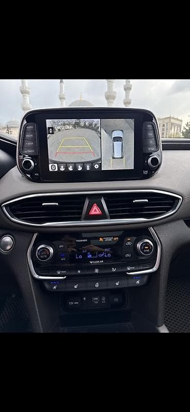 авто салона: Hyundai Santa Fe: 2019 г., 2.4 л, Автомат, Бензин, Кроссовер — 8