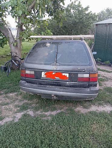 Транспорт: Volkswagen Passat: 1990 г., 1.8 л, Механика, Бензин, Универсал — 1
