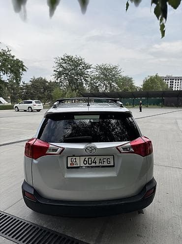 Toyota RAV4: 2014 г., 2.5 л, Автомат, Бензин, Кроссовер — 5