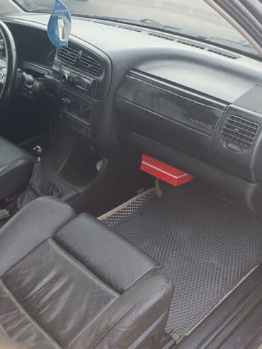 бокс на крышу авто купить в бишкеке: Volkswagen Vento: 1994 г., 1.8 л, Механика, Бензин — 6