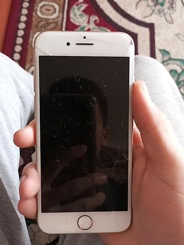 IPhone 8, Колдонулган, 64 ГБ, Deep Purple, Кабель, 77 % — 4