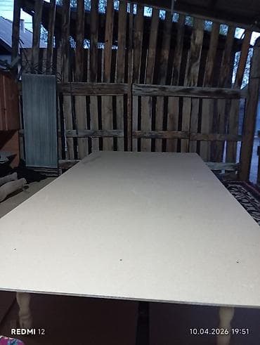 стол стулдар: Прямоугольный стол с широкой столешницей из ЛДСП/МДФ светло-бежевого — 1