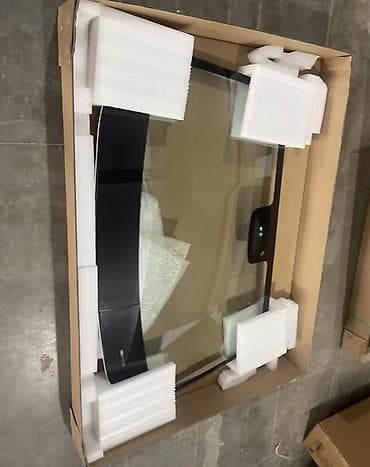 bmv e46: Панорамная крыша Lixiang 2025 г., Б/у, Оригинал — 3