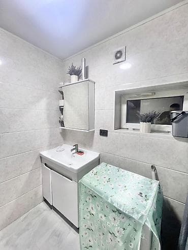 локал: 🏙️ Продаётся: дом, 4-ком — 120 м² 📍 Локация: с. Новопокровка участок — 10