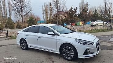 audi q6: Hyundai Sonata: 2019 г., Гибрид, Седан — 2