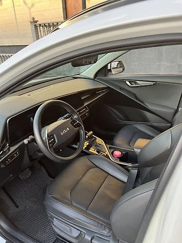 Kia Niro: 2022 г., 1.6 л, Гибрид, Кроссовер — 7