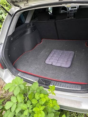 эвро коврик: Toyota Avensis: 2004 г., 2 л, Автомат, Бензин, Универсал — 7