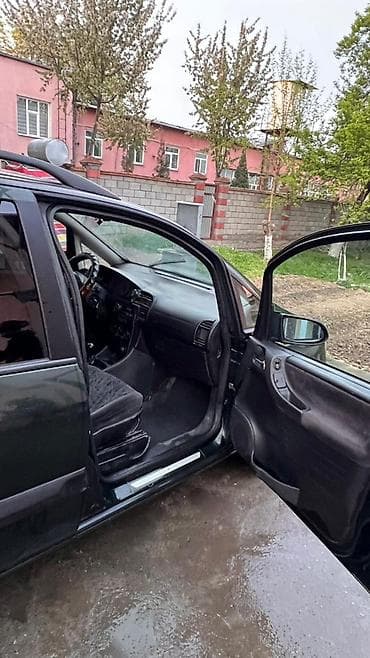 volkswagen sharan 2 8: Opel Zafira: 2002 г., Механика, Минивэн — 10