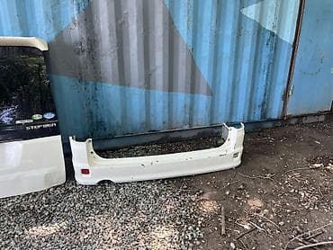 панель спада: Задняя дверь багажника и задний бампер для Honda Stepwgn (Step WGN) — 4