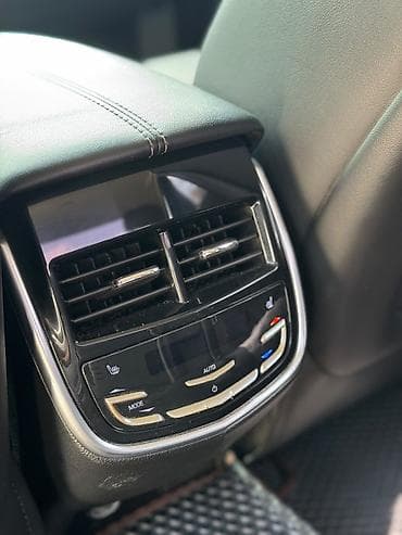 e klass: Cadillac : 2017 г., 3.6 л, Автомат, Бензин, Седан — 8