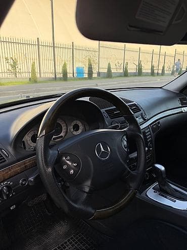mers luparik: Mercedes-Benz E-Class: 2002 г., 5 л, Бензин, Седан — 5