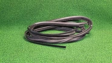 sl 55: Уплотнительные резинки на крышу Е53 Год 2003 В отличном состоянии — 1