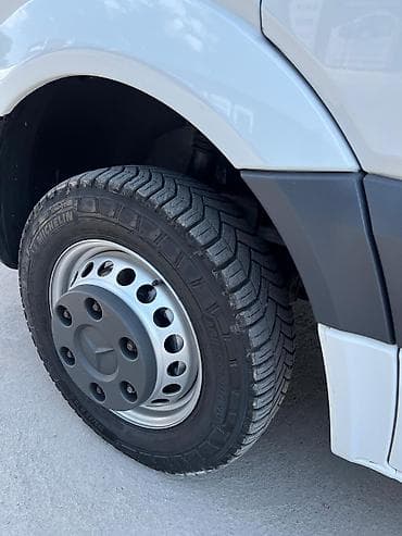 жак бу: Жеңил жүк ташуучу унаа, Mercedes-Benz, Колдонулган — 9