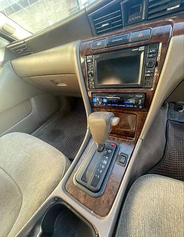 changan 2008: Nissan Laurel: 2002 г., 2 л, Автомат, Газ, Седан — 4