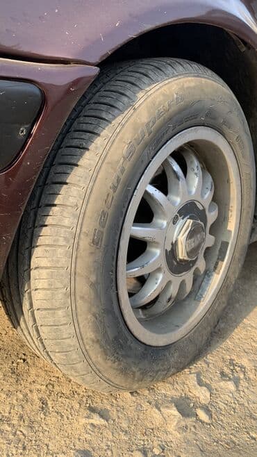 продаю шины на спринтер: Audi 80: 1992 г., 2.3 л, Механика, Бензиновая, Седан — 12