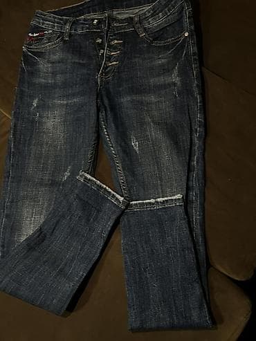 джинсы с начесом женские: Джинсы женские, темно-синие (индиго) с эффектом потертостей и легким — 5