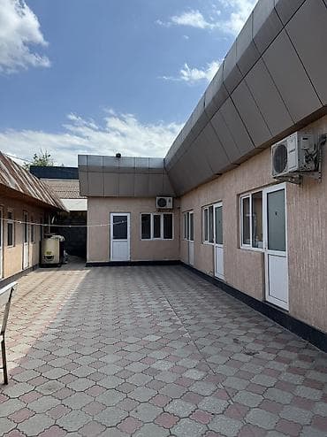 nomad hostel: Сдается помещение в аренду под коммерческую деятельность. Есть — 1