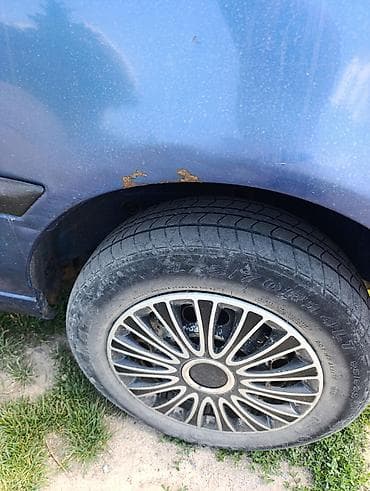 step 2: Volkswagen Golf: 1992 г., 1.6 л, Механика, Бензин, Хэтчбэк — 7