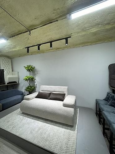 угловые диваны: Прямой диван — 2