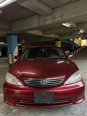 Транспорт: Toyota Camry: 2005 г., 2.4 л, Автомат, Газ, Седан — 1