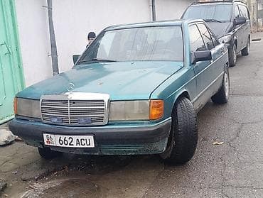 hyundai 55: Mercedes-Benz 190: 1988 г., Седан — 3
