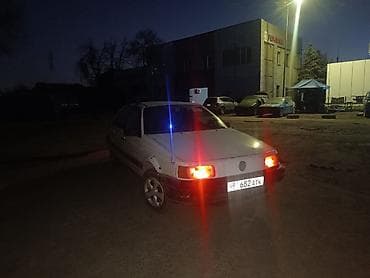 v klass: Volkswagen Passat: 1991 г., Седан — 5