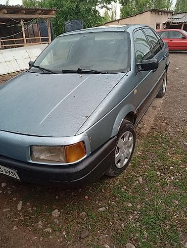 Volkswagen Passat: 1991 г., Газ, Седан