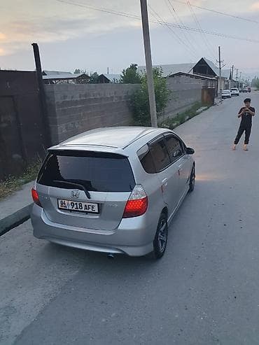 Транспорт: Honda Fit: 2004 г., 1.5 л, Автомат, Бензин, Хэтчбэк — 5