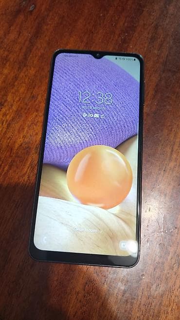 note 10plus: Samsung Galaxy A32 5G, Б/у, 64 ГБ, цвет - Черный, 1 SIM — 1
