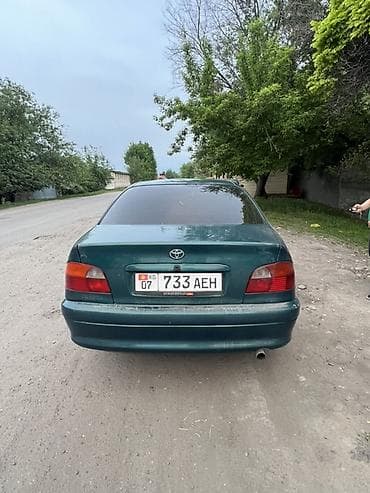 Toyota: Toyota Avensis: 2000 г., 2 л, Автомат, Бензин, Седан — 4