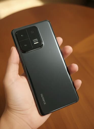 Xiaomi, 13 Pro, Б/у, 256 ГБ, цвет - Черный, 2 SIM at lalafo.kg Xiaomi, 13 Pro, Б/у, 256 ГБ, цвет - Черный, 2 SIM