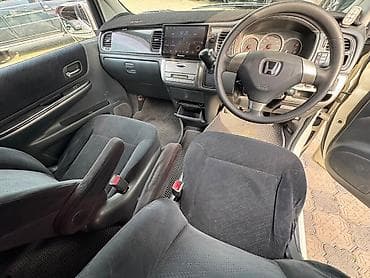 Honda Stepwgn: 2003 г., 2.4 л, Автомат, Газ, Минивэн — 6