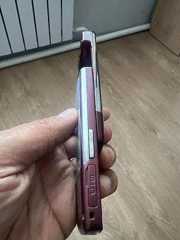 Samsung L811, Б/у, цвет - Коричневый
