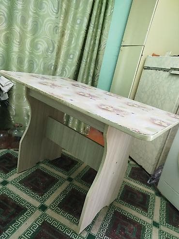 Мебель: Обеденный стол — 1