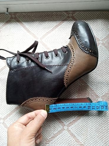 набойка: Ботильоны, ботинки на каблуке 10 см, в отличном состоянии. Брала за — 2