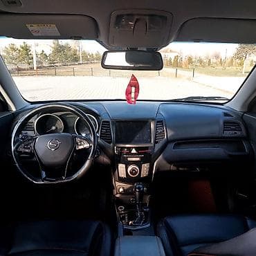 осень весна: Ssangyong Tivoli: 2017 г., 1.6 л, Автомат, Дизель, Кроссовер — 10