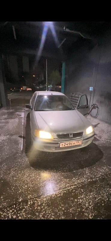 Honda Civic: 1998 г., 1.4 л, Автомат, Бензин, Седан