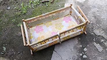 Мебель: Детская кроватка и колыбель-качалка - Материал: натуральное дерево. - — 2