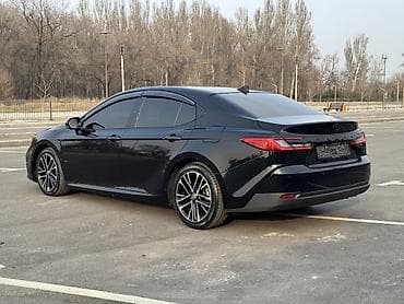 Toyota: Toyota Camry: 2024 г., 2.5 л, Автомат, Бензин, Седан — 6