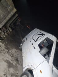 не рабочий авто: Mercedes-Benz Спринтер: 2001 г., 2.2 л, Дизель, Фургон — 8