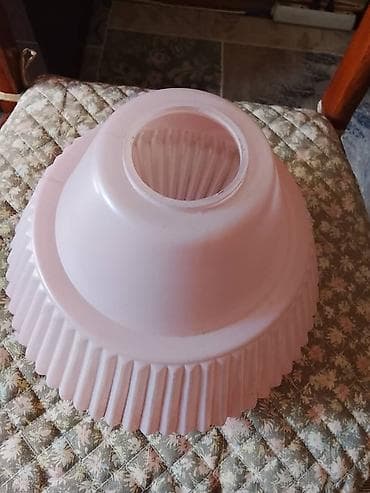 Плафон для потолочного/настенного светильника - Материал: стекло at lalafo.kg Плафон для потолочного/настенного светильника - Материал: стекло