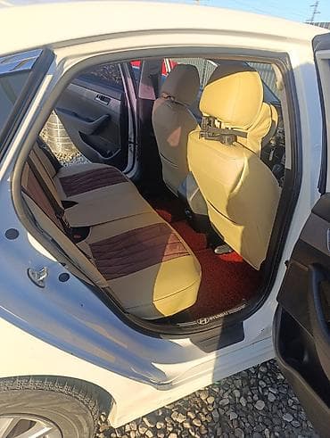 golf variant: Hyundai Sonata: 2018 г., 2 л, Автомат, Газ, Седан — 5