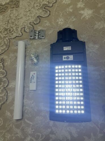 фонари уличные: Светодиодный уличный светильник на солнечной батарее с датчиком радара — 1