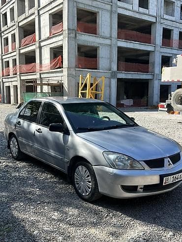 Mitsubishi Lancer: 2005 г., 1.6 л, Механика, Бензин, Седан